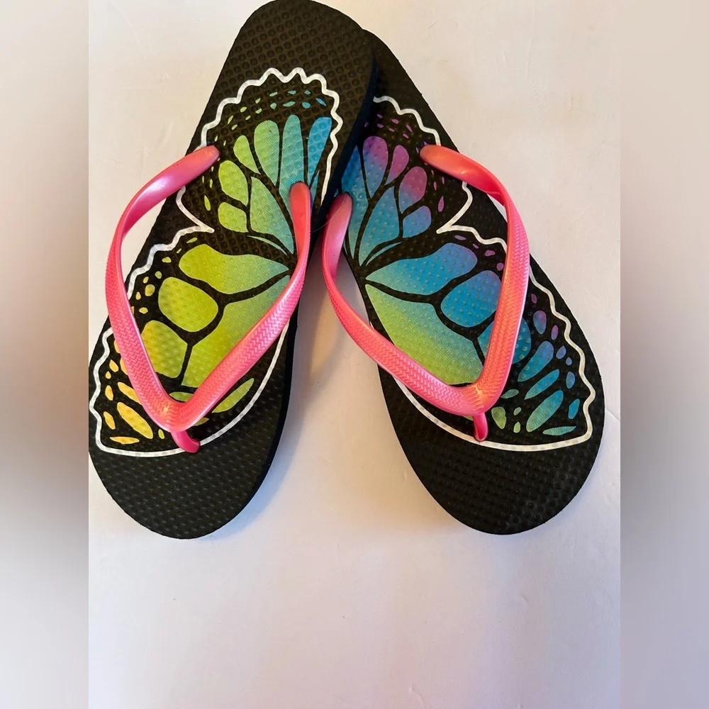 Girl’s Flip Flops Pink size 5 butterfly - Picture 3 of 10